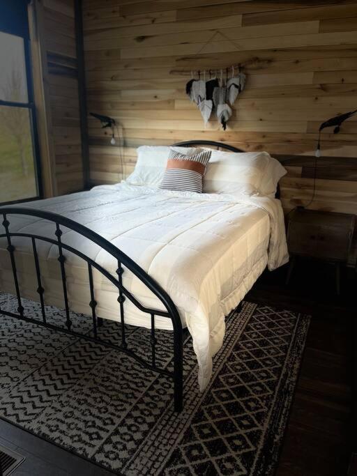 Bourbon Barrel Cottages #1 Of 5 On Kentucky Trail Lawrenceburg Buitenkant foto
