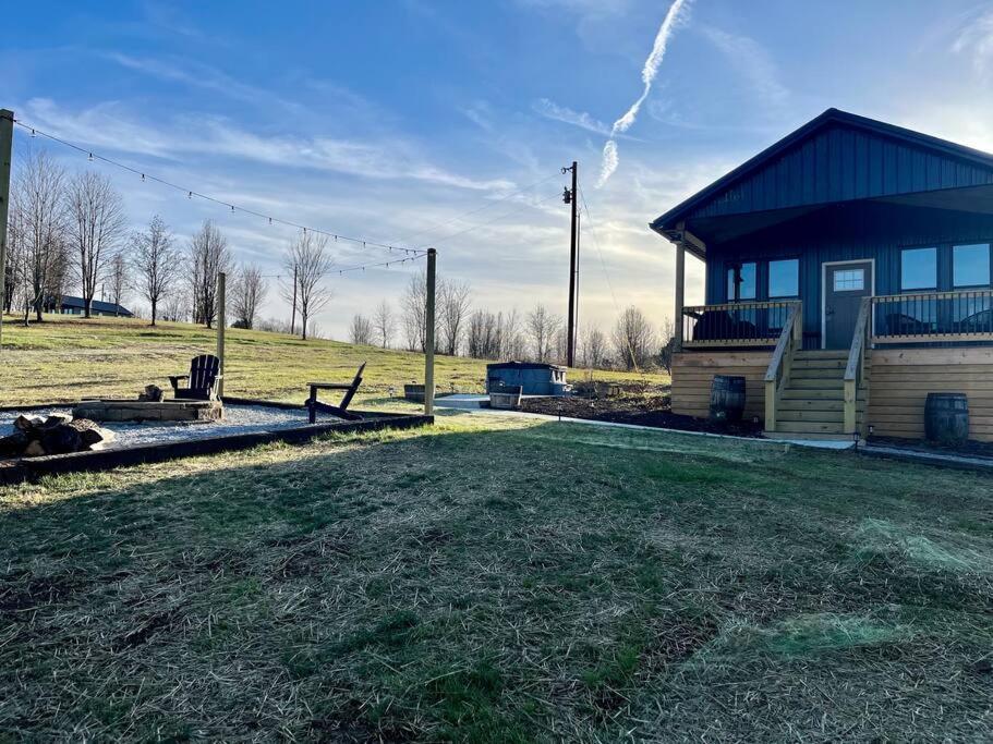 Bourbon Barrel Cottages #1 Of 5 On Kentucky Trail Lawrenceburg Buitenkant foto